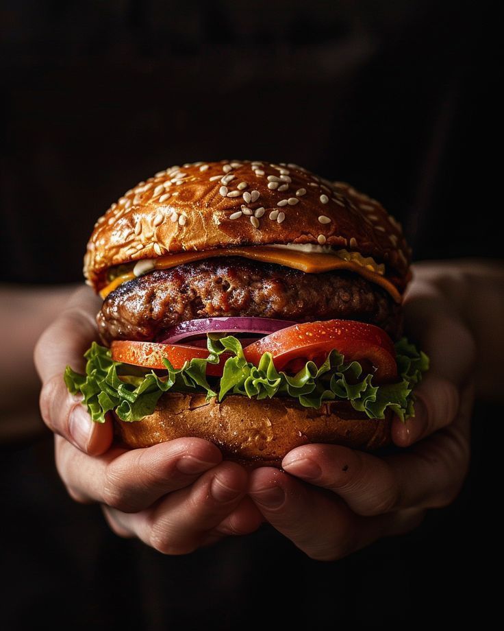 Cuisine en préparation pour une vitrine livraison